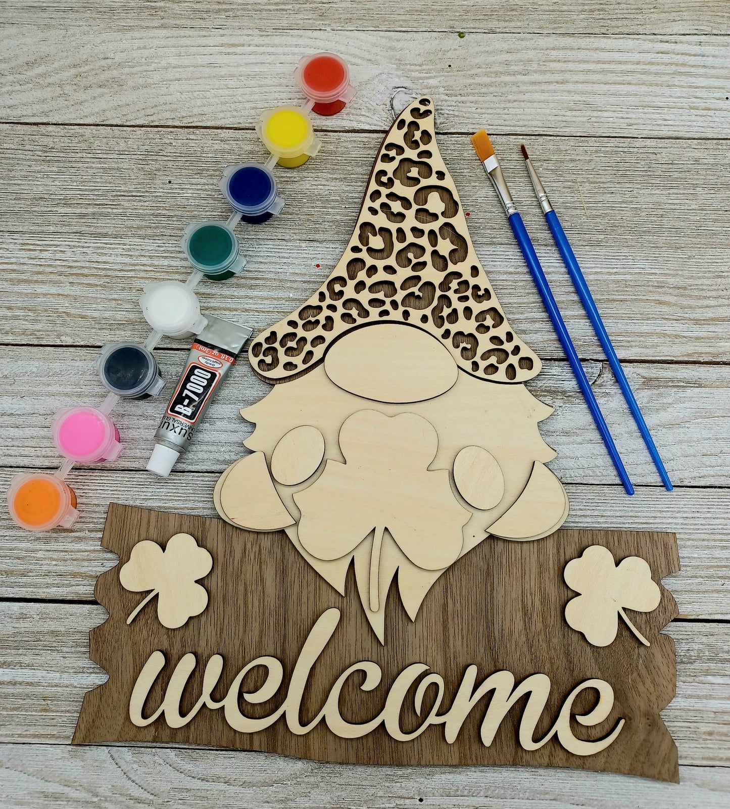 D.I.Y. 3D Shamrock Gnome Welcome Sign Kit